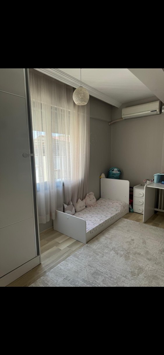 Pembe ve Gri Çocuk Rafı - Görsel 2