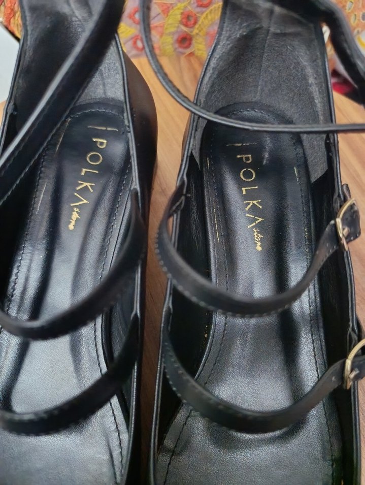 Siyah Tokalı Kadın Klasik Topuklu Ayakkabı - Görsel 4