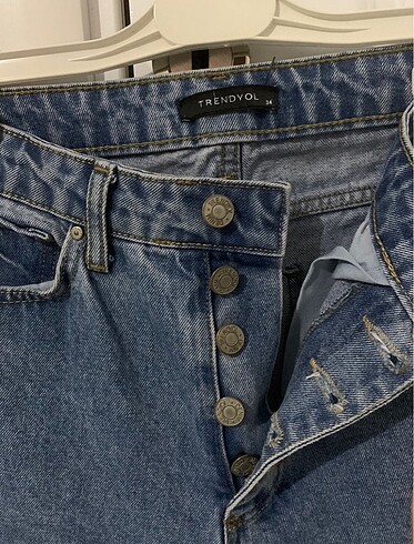 34 Beden TRENDYOLMİLLA JEANS