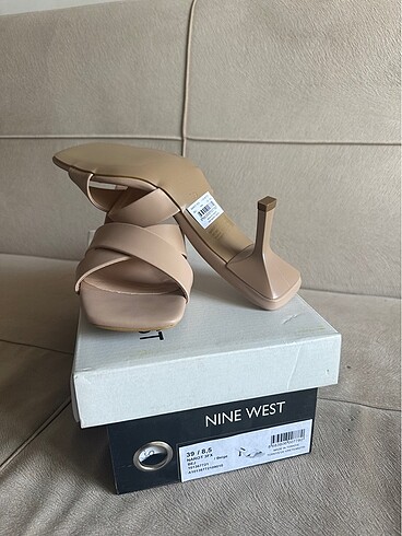 Nine West Topuklu terlik