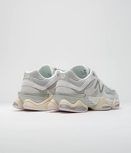 36 Beden çeşitli Renk New Balance 9060GM Sneaker