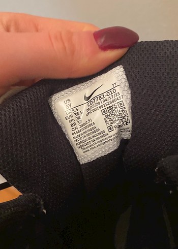 Nike Siyah Kadın Spor Ayakkabı - Görsel 3