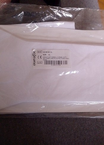 XL Beden Diz Altı Anti-Emboli Çorap Beyaz - Görsel 2