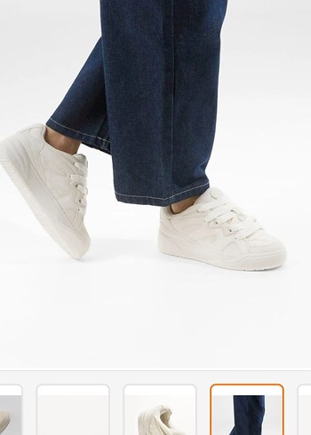 36 Beden Beyaz Bağcıklı Minimalist Kadın Spor Ayakkabı