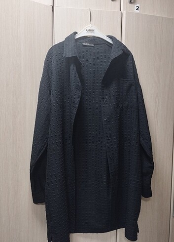 m Beden Siyah oversize gömlek