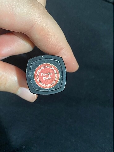 Avon Avon ruj