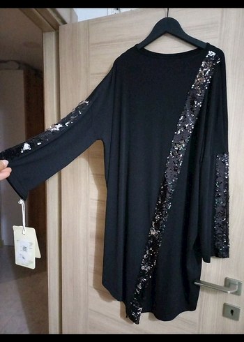 Zara Siyah Uzun Kollu Drapeli Tunik