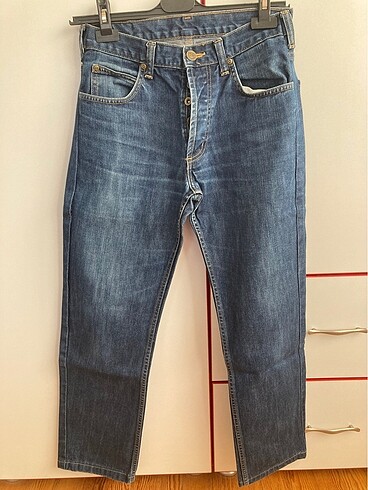 Lee Jeans