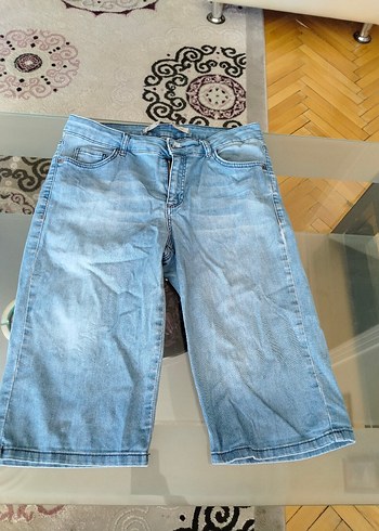 LC Waikiki 40 bedenKadın Mavi Pastel Renk Bol Kesim Kot Şort