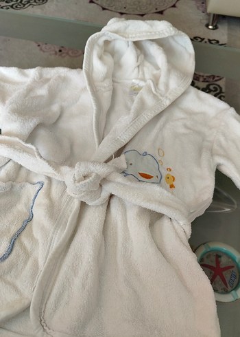 Kapüşonlu bebek Bornozu Beyaz - Görsel 2