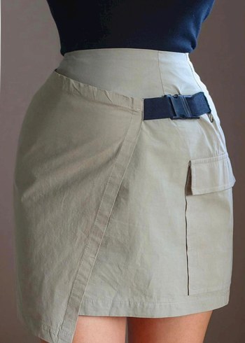 Kemer Detaylı Bej Mini Etek - Görsel 2