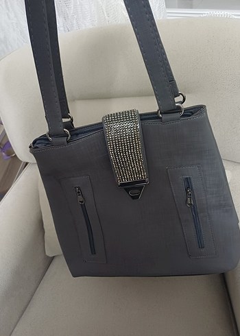 Gri Kadın Fermuarlı Günlük Çanta - Görsel 2