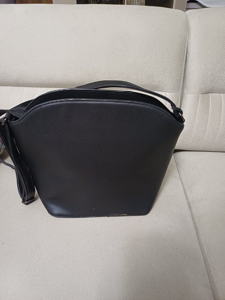 Siyah Deri Tokalı Kadın Çanta - Görsel 3