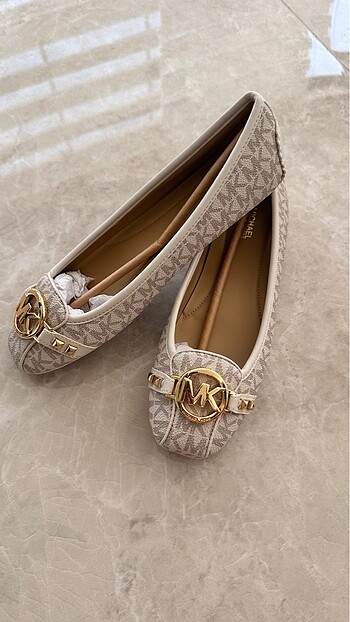 38 Beden Michael kors babet
