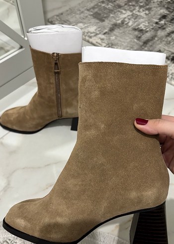 Stradivarius topuklu streç bot - Görsel 5