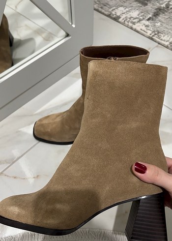 Stradivarius topuklu streç bot - Görsel 3