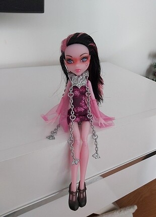 Monster high