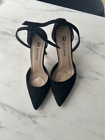 Diğer siyah stiletto
