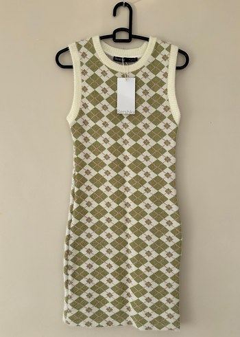 Bershka elbise