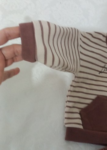 Erkek Bebek Kahverengi Çizgili Sweatshirt ve Pantolon Takımı - Görsel 3