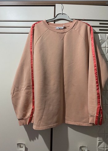 Bej Kadın Uzun Kollu Salaş Sweatshirt