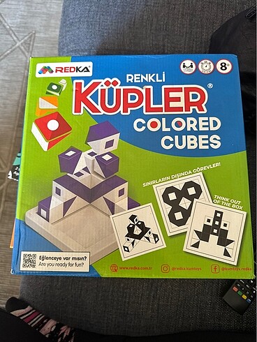 Redka renkli küpler