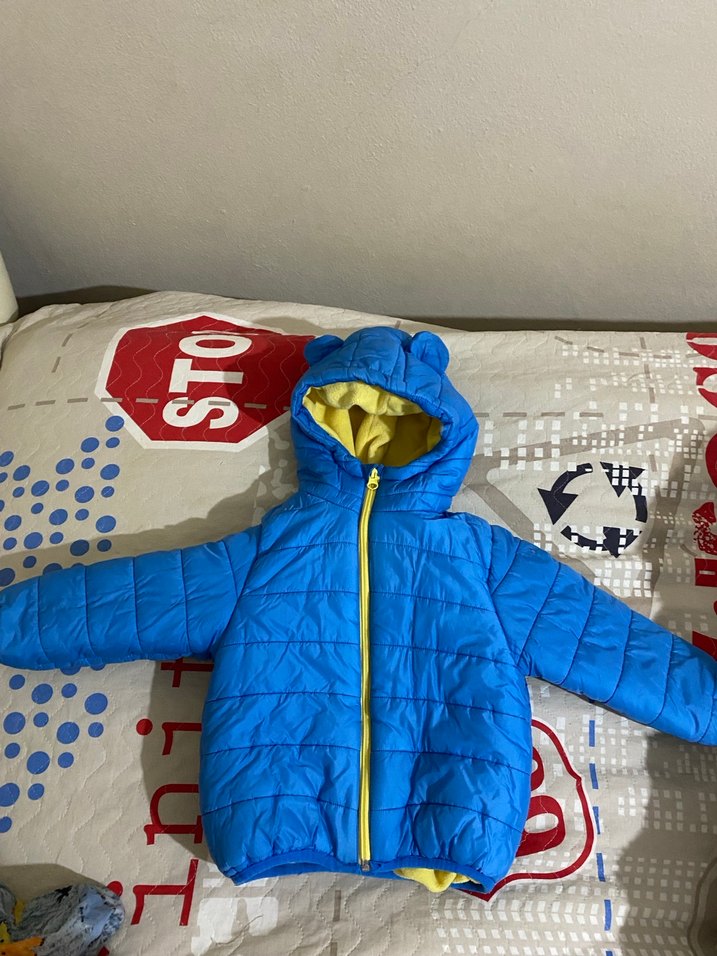 Mavi Kapüşonlu Erkek Çocuk Mont - Görsel 2