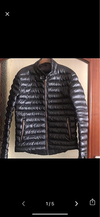 Armani mont