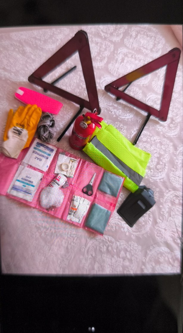 trafik seti ilkyardım seti yangın tüplü - Görsel 3