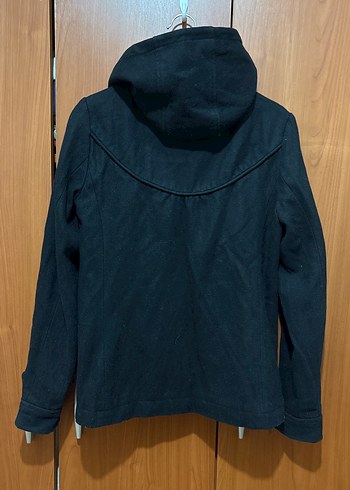 Kapüşonlu Siyah Kaşe Kaban - Görsel 2