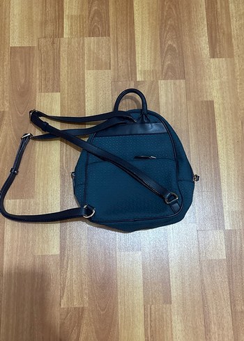 Kadın Lacivert Sırt Çantası - Görsel 2