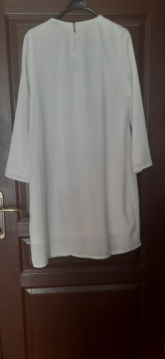 Uzun Kollu Beyaz Salaş Tunik - Görsel 4