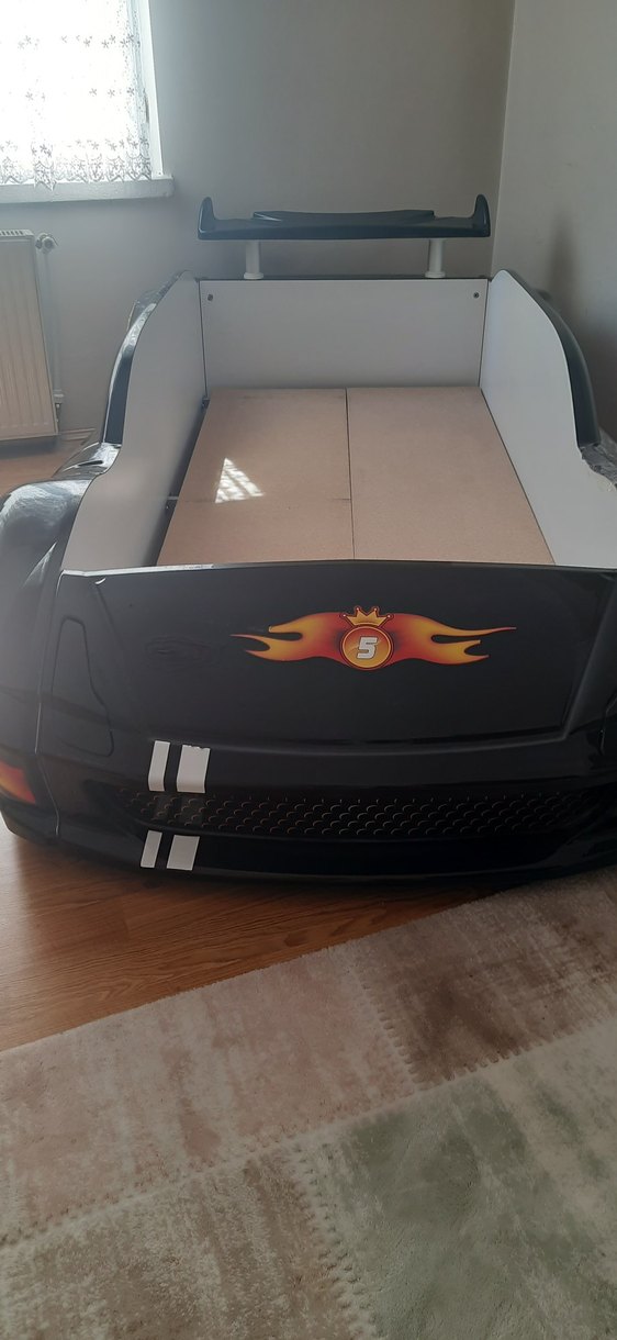 Siyah Yarış Temalı Oyuncak Araba - Görsel 3