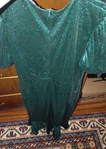 Karanlık Yeşil Parlak Gece Elbisesi - Görsel 3