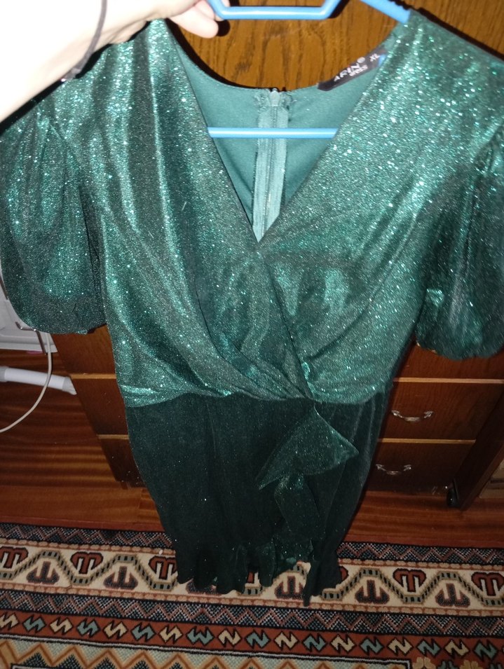 Karanlık Yeşil Parlak Gece Elbisesi - Görsel 2