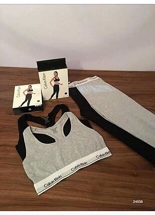 Calvin Klein Calvin Klein bayan taytlı takım gri