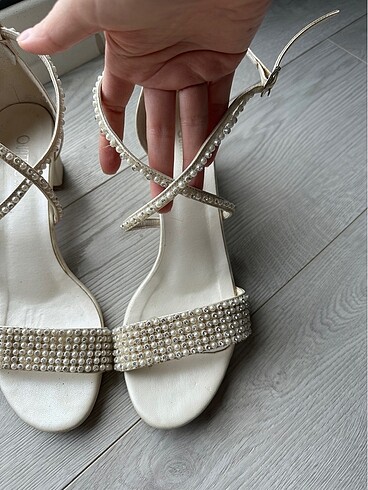 Özel Tasarım Fransız Güpürlü Helen Gelinlik - Görsel 14