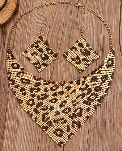 Beden Çelik Leopar Desenli Takı Seti