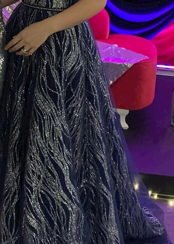 Oleg Cassini 36