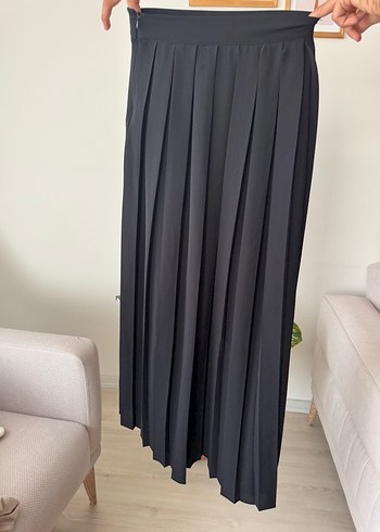 Diğer Siyah Pilili Uzun Gotik Kadın Etek