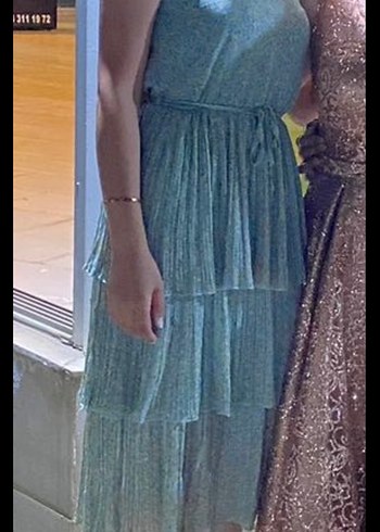 Bohem Tarzı Pilili Uzun Askılı Elbise - Görsel 2