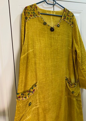 Sarı Nakışlı Uzun Keten Kadın Elbise - Görsel 2