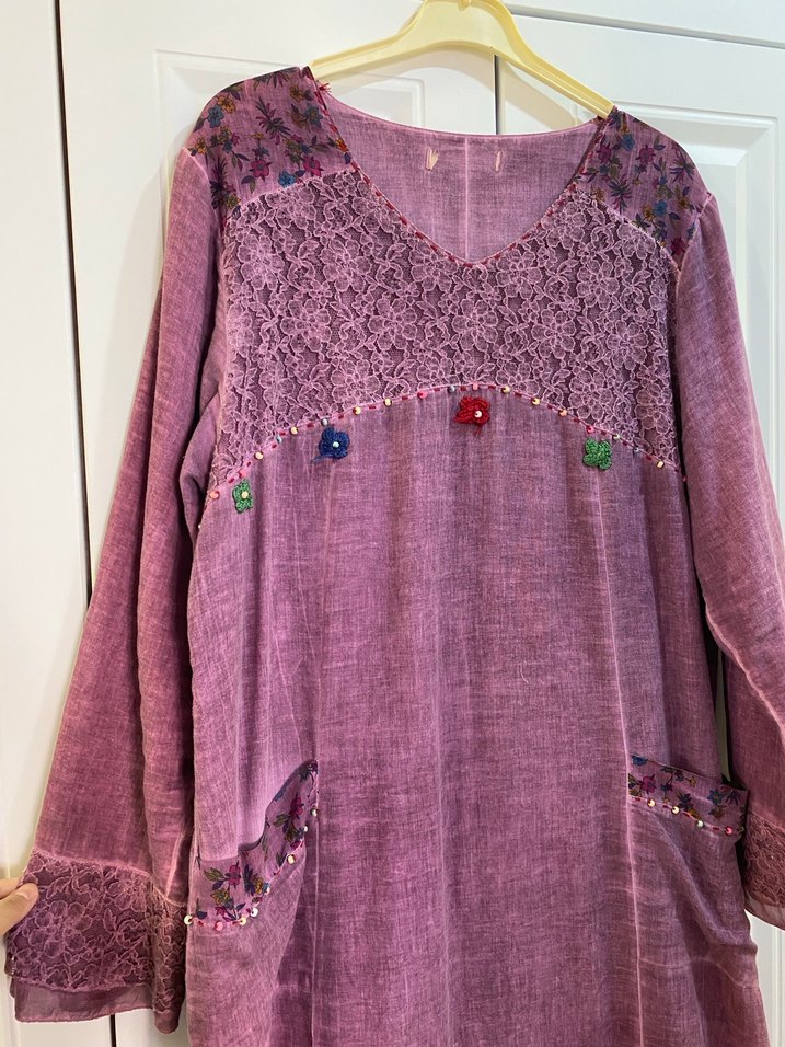 Uzun Kollu Mor Nakışlı Bohem Elbise - Görsel 2