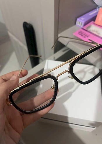 Şeffaf Altın Renkli Kadın Gözlüğü - Görsel 2