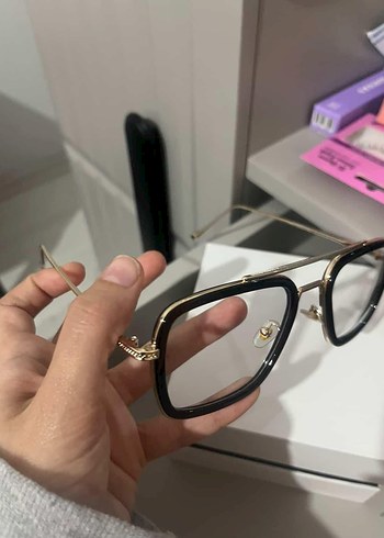 Şeffaf Altın Renkli Kadın Gözlüğü - Görsel 3