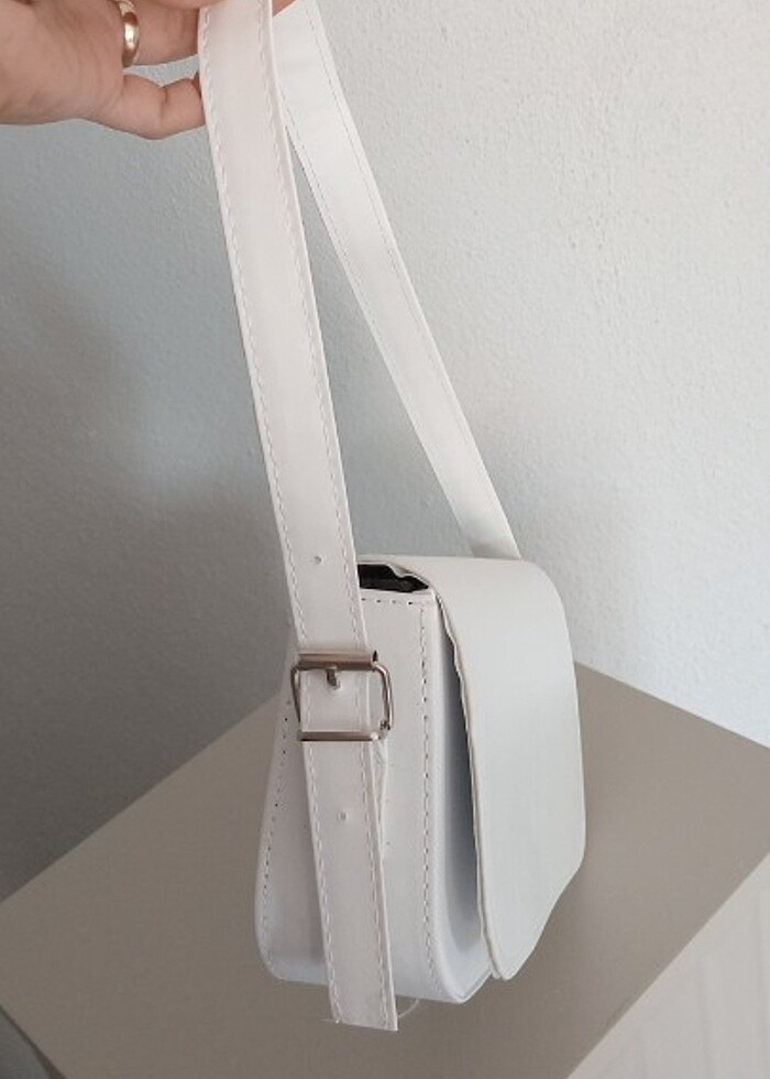 Beyaz Çanta - Görsel 3