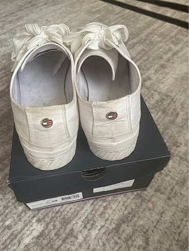 39 Beden Tommy sneaker