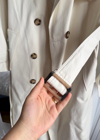 Düğmeli açık krem Uzun Kadın Trençkot - Görsel 3