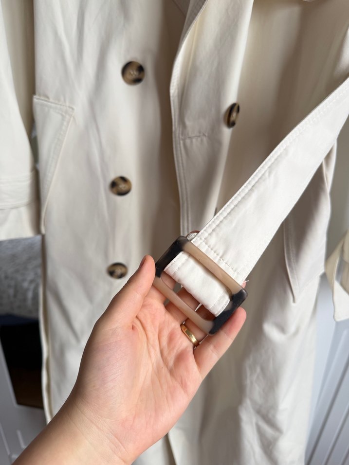 Düğmeli açık krem Uzun Kadın Trençkot - Görsel 3