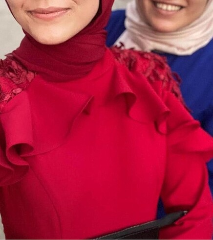 Kırmızı abiye 